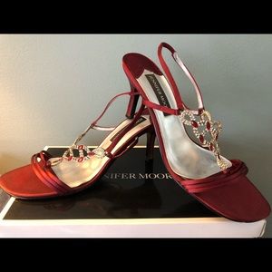 Jennifer Moore 8 1/2 regular width Satin Heels